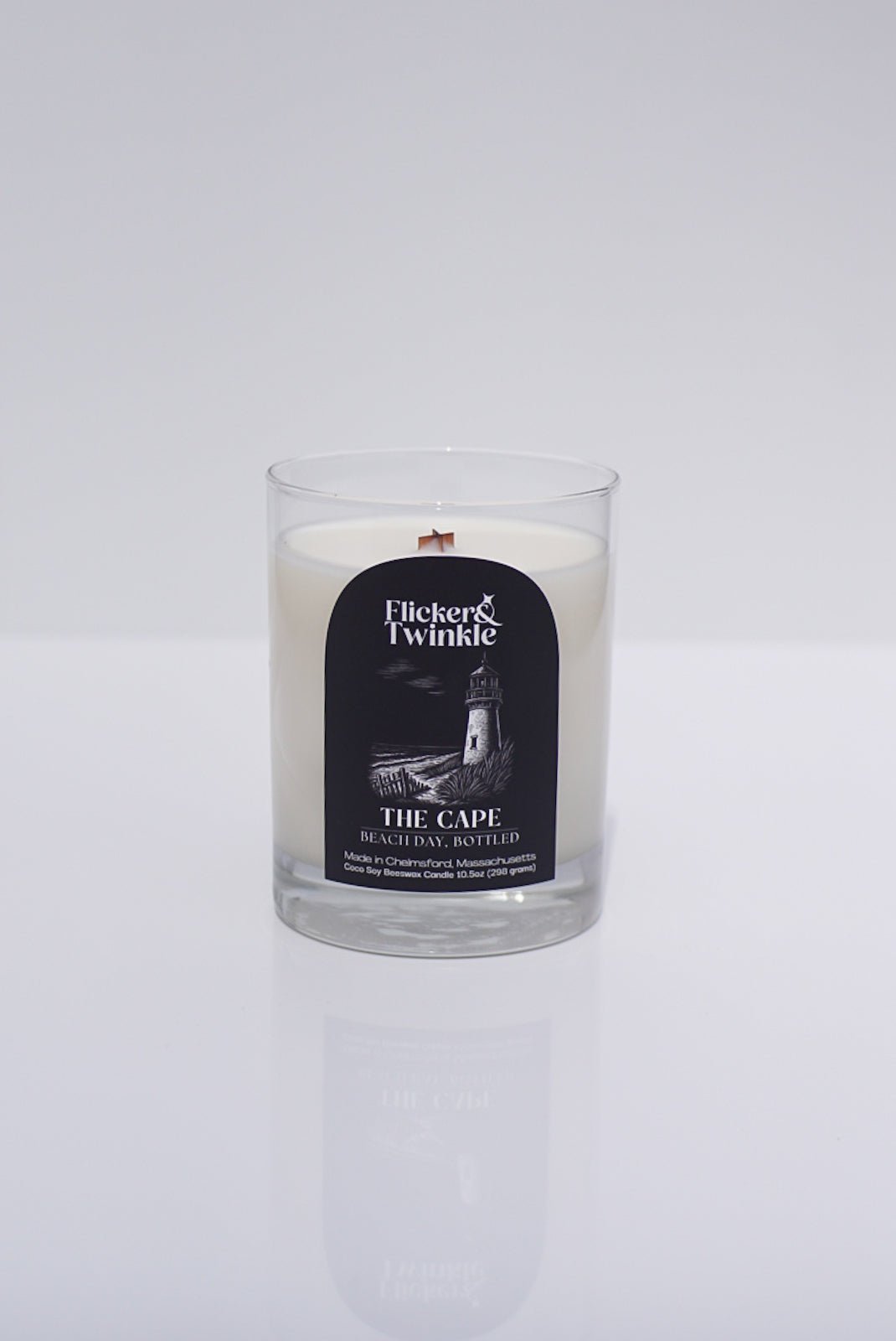 The Cape scented candle is a clean-burning coconut soy beeswax candle in a clear glass jar. Perfect for ocean-inspired candle vibes.